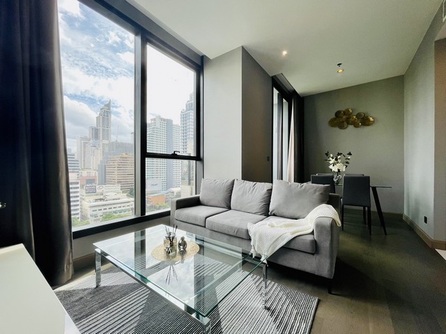 THE ESSE at SINGHA COMPLEX, super luxury condo near MRT Phetchaburi