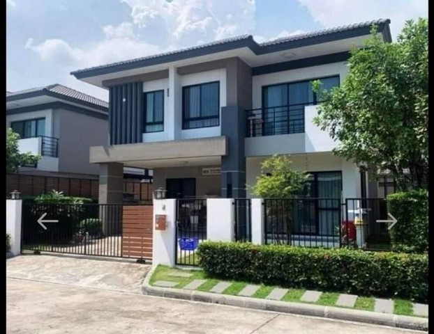 บ้าน หมู่บ้านซีรีน 7790000 BAHT. 4 นอน พื้นที่เท่ากับ 52 sq.wa ใกล้ โฮมโปรเพชรเกษม ราคาสุดคุ้ม บ้านพร้อมอยู่  เข้าออกได้2ทาง พุทธมณฑลสาย3/เลียบคลองทวีวัฒนา