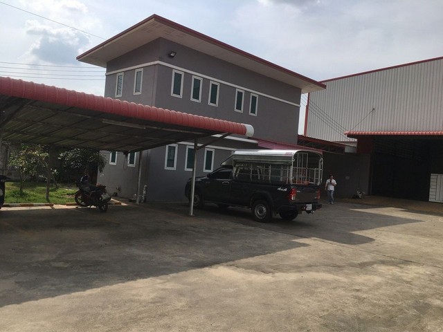 ให้เช่าโกดัง เนื้อที่ 1 ไร่ พื้นที่ใช้สอย 540 ตร.ม ซ.คลองสี่ตะวันออก ต.คลองสี่  ปทุมธานี 