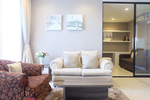 CONDO Quinn Condo Ratchada ขนาด = 52 SQ.M. 26000 BAHT ไม่ไกลจาก - ด่วน ๆ -