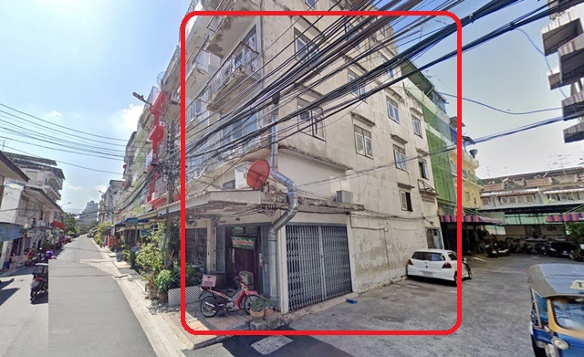 BTSวงเวียนใหญ่ 539 m.Hostel Icon Siam 3กม. Airbnb office  รีโนเวทได้ ให้เช่าตึก 4.5 ชั้น  จอดรถ 3 คัน  homeoffice hostel สะพานตากสิน 2-10 