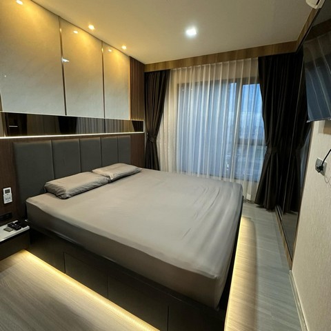 Life Asoke - Rama9 ขนาด 32 ตร.ม. ตึก B ชั้น 15 ราคา 5,150,000 บาท (ค่าโอนคนละครึ่ง)