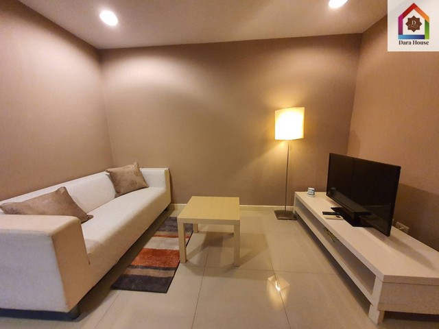 condo ซีนิธ เพลส สุขุมวิท 42 ใกล้ BTS เอกมัย 2790000 - 1 Bedroom 1 BATHROOM 33 ตร.-ม. เข้าออกได้หลายทาง ห้องรีโนเวทใหม่ พร้อมอยู่ เฟอร์ฯครบ