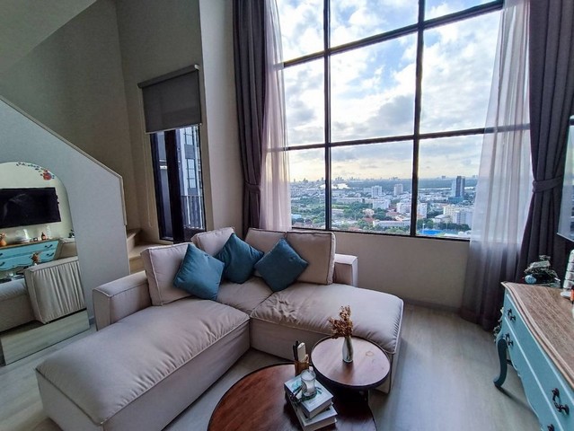 High floor unit with Duplex type 1 bedroom at Knightsbridge Prime Sathorn