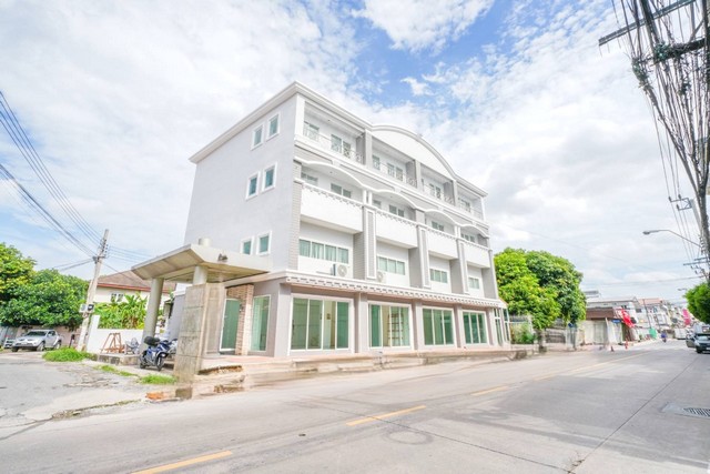 H0404 อาคารพาณิชย์ Commercial Building for rent 3 bedrooms ลาดพร้าว Ladprao