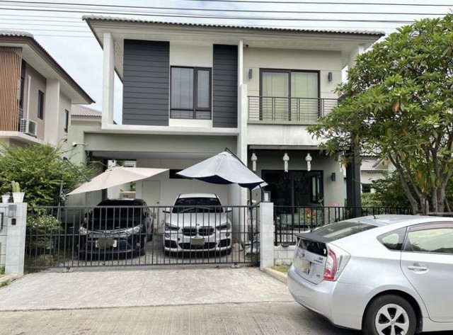 รหัส:  pm199 FOR RENT บ้าน เซ็นโทร บางนา กม.7 ขนาดเท่ากับ 52 ตรว.    ทำเลน่าอยู่