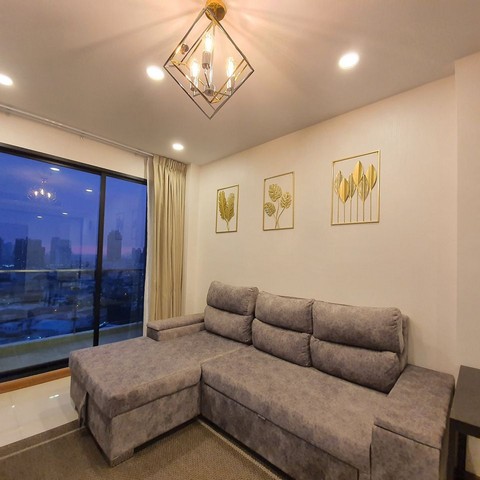 High floor unit!!! 1bed at Supalai Premier Charoen Nakhon