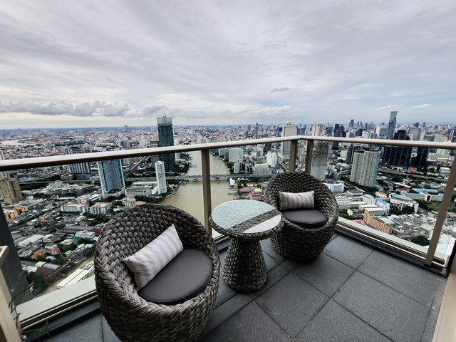 Four Seasons Private Residences, luxury condos, 2 bedrooms, near BTS Saphan Taksin