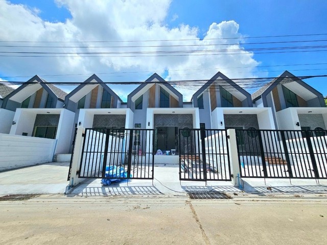 For Sales : Thalang, One-story townhouse, 2 Bedrooms 2 Bathrooms