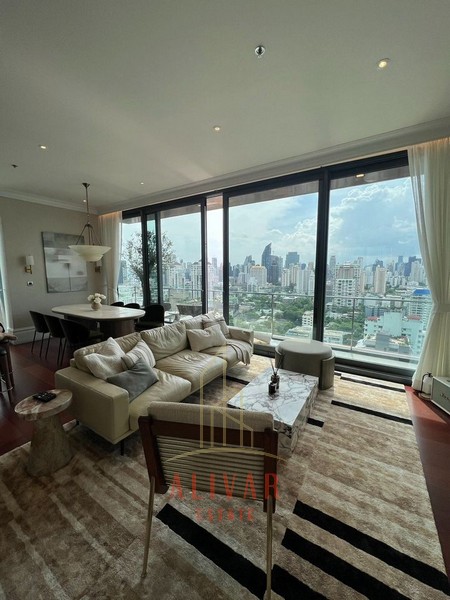 RC060024 for sale/rent Khun by yoo Thonglor (Luxury condo in Prime) Thonglor 12 near BTS Thonglor.