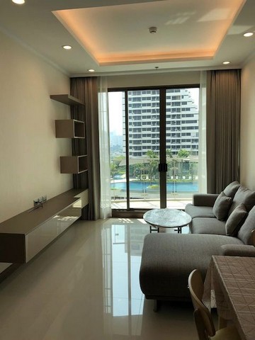 Supalai Oriental Sukhumvit 39 comfortable spacious quiet 10th floor BTS Phrom Phong