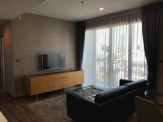 Cozy unit available!!! at Ceil by Sansiri near BTS Ekkamai