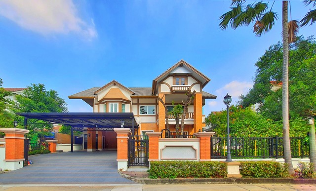  EA120287 Sale บ้าน Q House Avenue  พระราม5   ใกล้กับ ทางด่วนศรีรัช 24000000 BAHT  162 sq.wa Hot!!