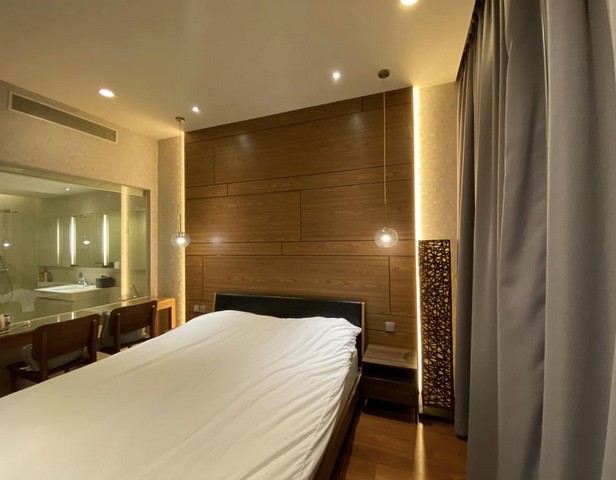 ขายขาดทุน คอนโด Quattro Thonglor by Sansiri ควอทโทร ทองหล่อ 1BR/1BA 55sqm, pool view ราคาถูก