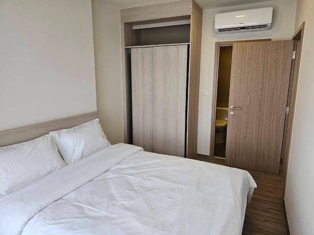 Nia by Sansiri spacious clean quiet 19th floor BTS Phra Khanong