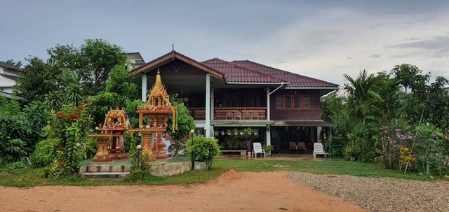 ขายบ้านพร้อมที่ดิน ติดถนนพหลโยธินทางหลวง หมายเลข 1 อำเภอเมือง จังหวัดเชียงราย เนื้อที่ 1 ไร่ 1 งาน 60 ตารางวา