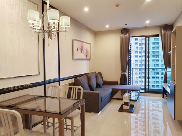 1 bedroom available!!! at Villa Asoke near MRT Phetchaburi