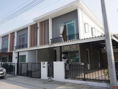 ทาวน์เฮาส์ หลังมุม บ้านพฤกษา 86/2 ลาดกระบัง-สุวรรณภูมิ พร้อมอยู่ 