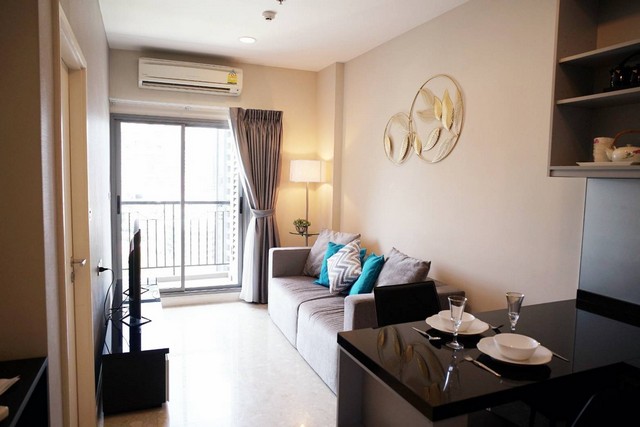 condo เดอะ เครสท์ สุขุมวิท 34 1 BR 1 Bathroom 35ตรม 20000 บ. ใกล้ BTS ทองหล่อ อยู่สบาย กรุงเทพ