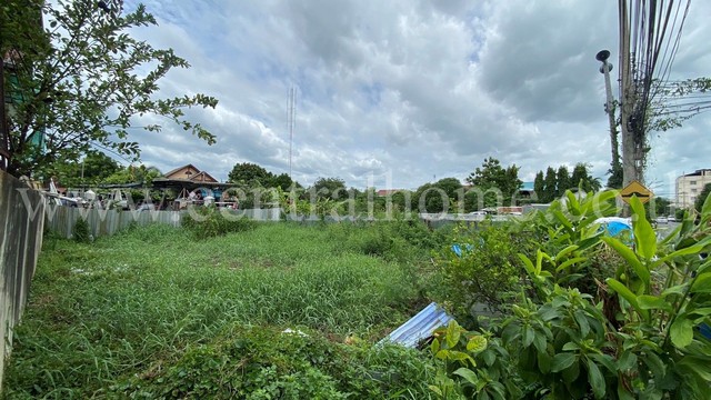 ที่ดินเปล่า ซอยสมประสงค์ 10 ปทุมธานี ที่ดินถมแล้ว พร้อมก่อสร้าง