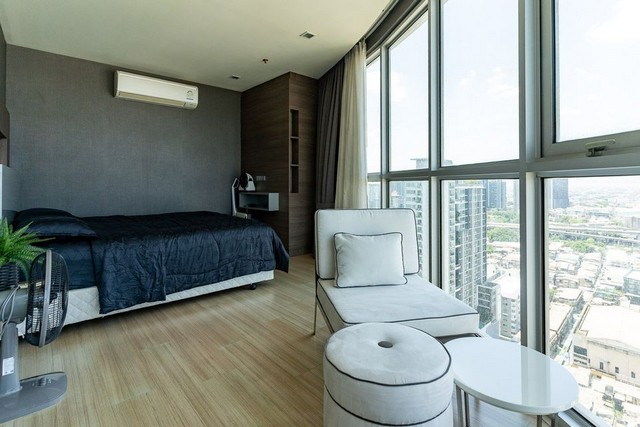 Sky Walk Condominium Private safe clean 27th floor BTS Phra Khanong