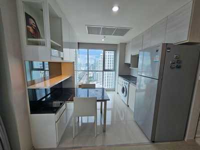 คอนโดไลฟ์รัชดาภิเษก2Bed 2Bath  66 ตรม ชั้น 27 ตึก A ติดถนนรัชดาภิเษก ใกล้ MRTห้วยขวาง